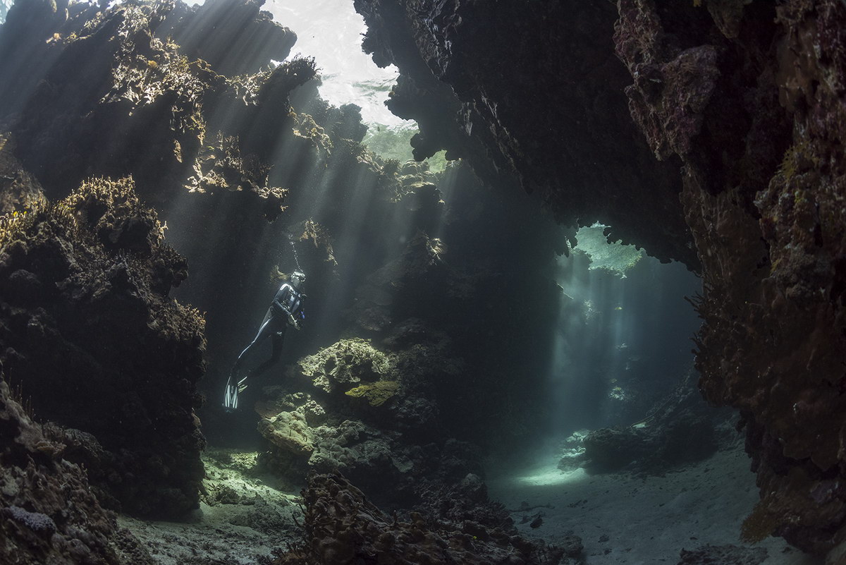 Mbulo Cavern © Matt Smith Mbulo Cavern