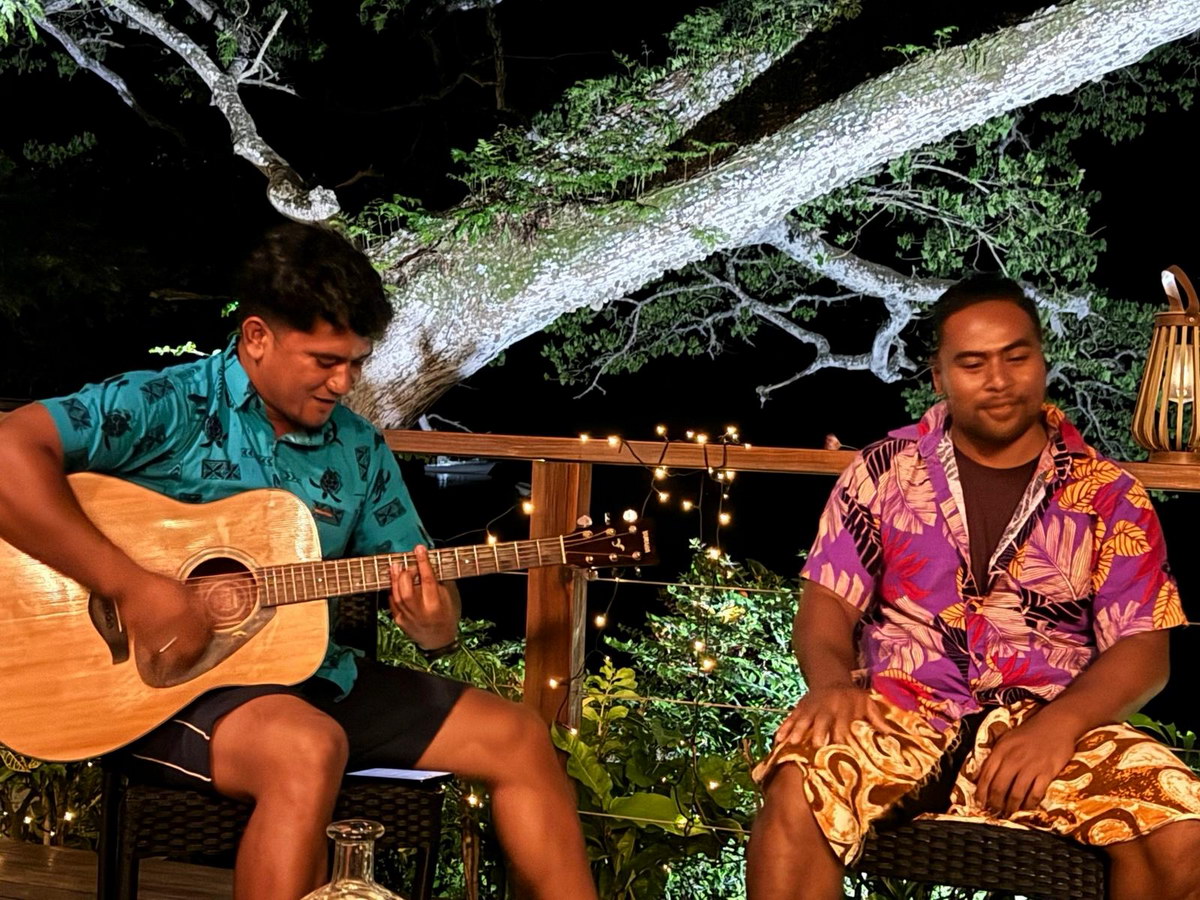 Entertainment Entertainment