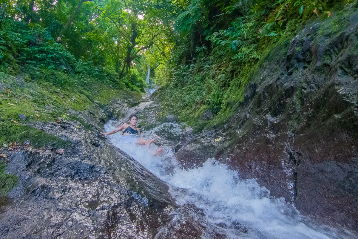 Natürliche Wasserrutsche Natürliche Wasserrutsche