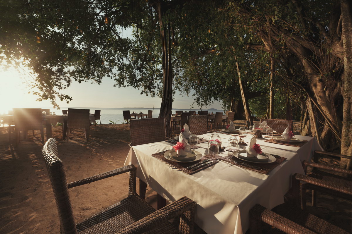 Beach Dining Beach Dining