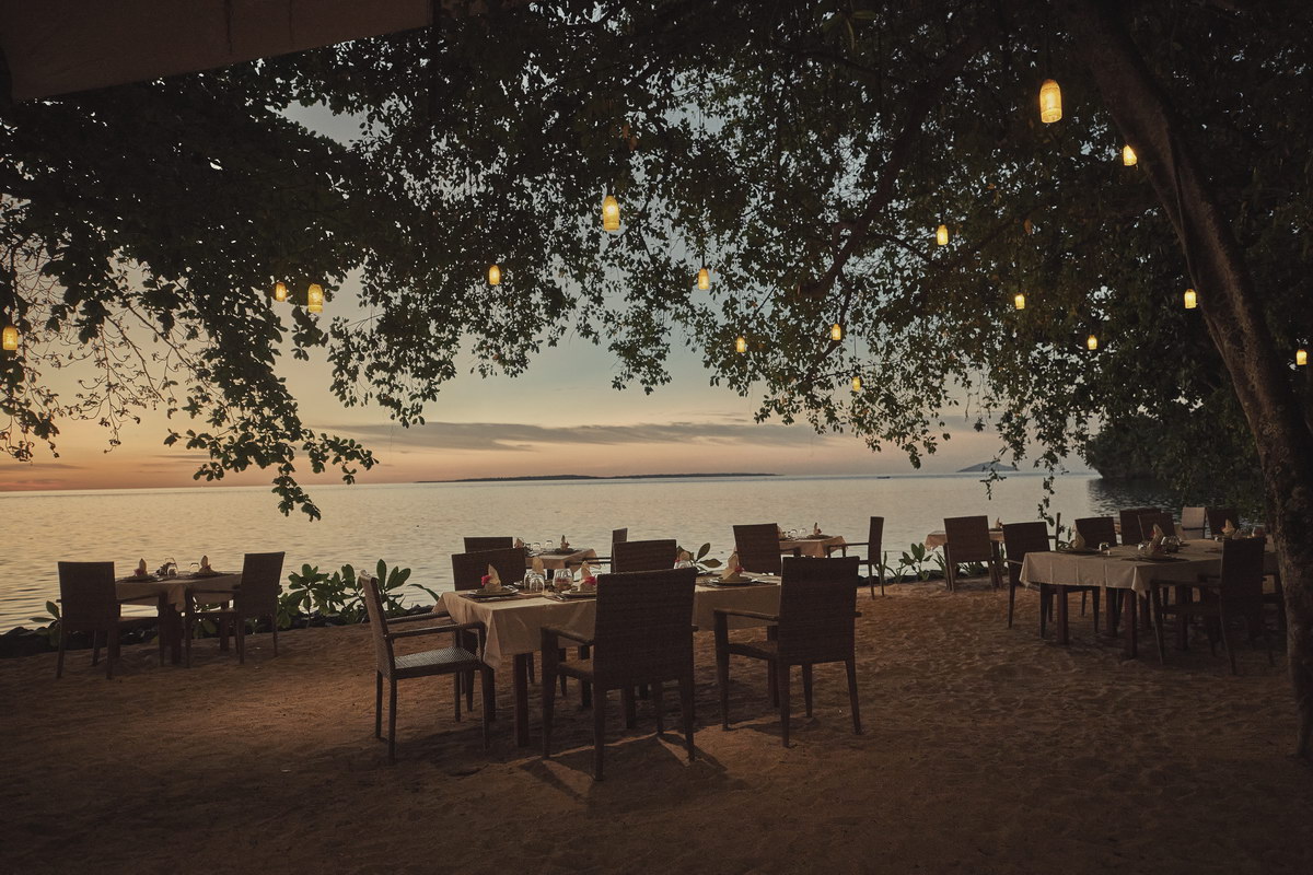 Beach Dining Beach Dining