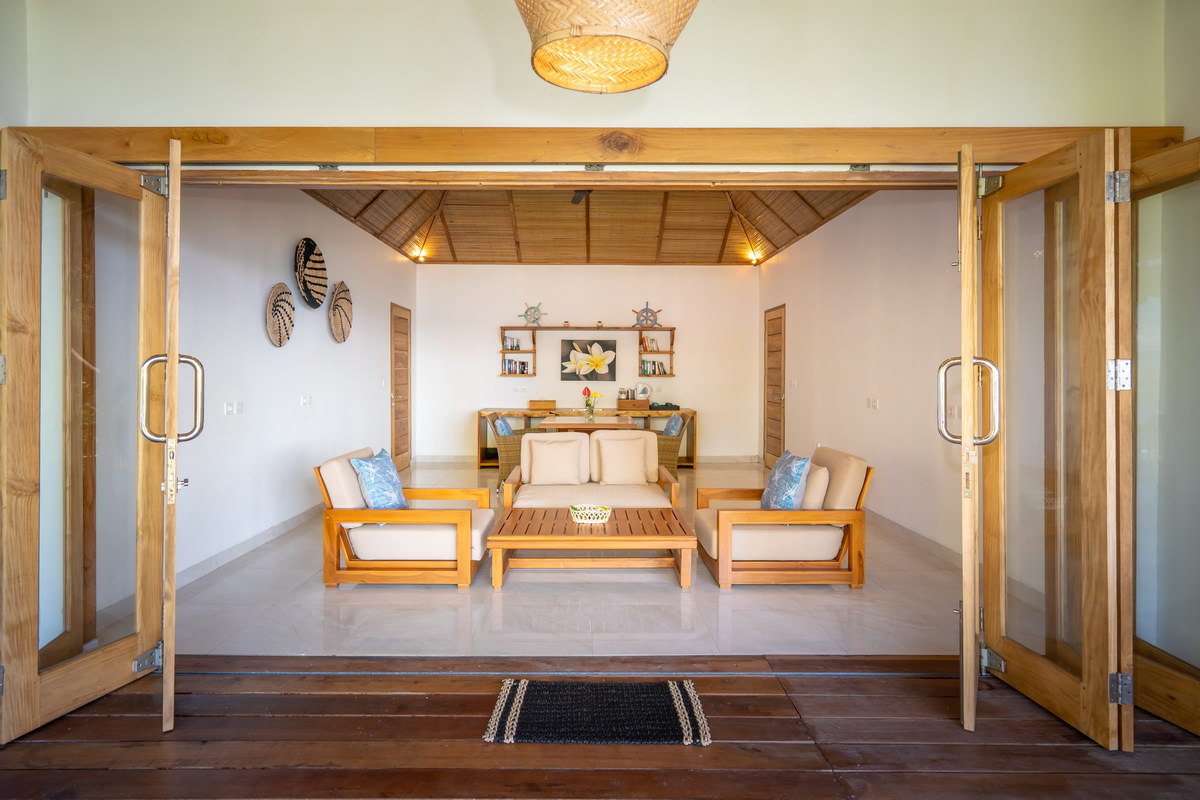 Premium OceanFront Cottage (Duplex) Premium OceanFront Cottage (Duplex)