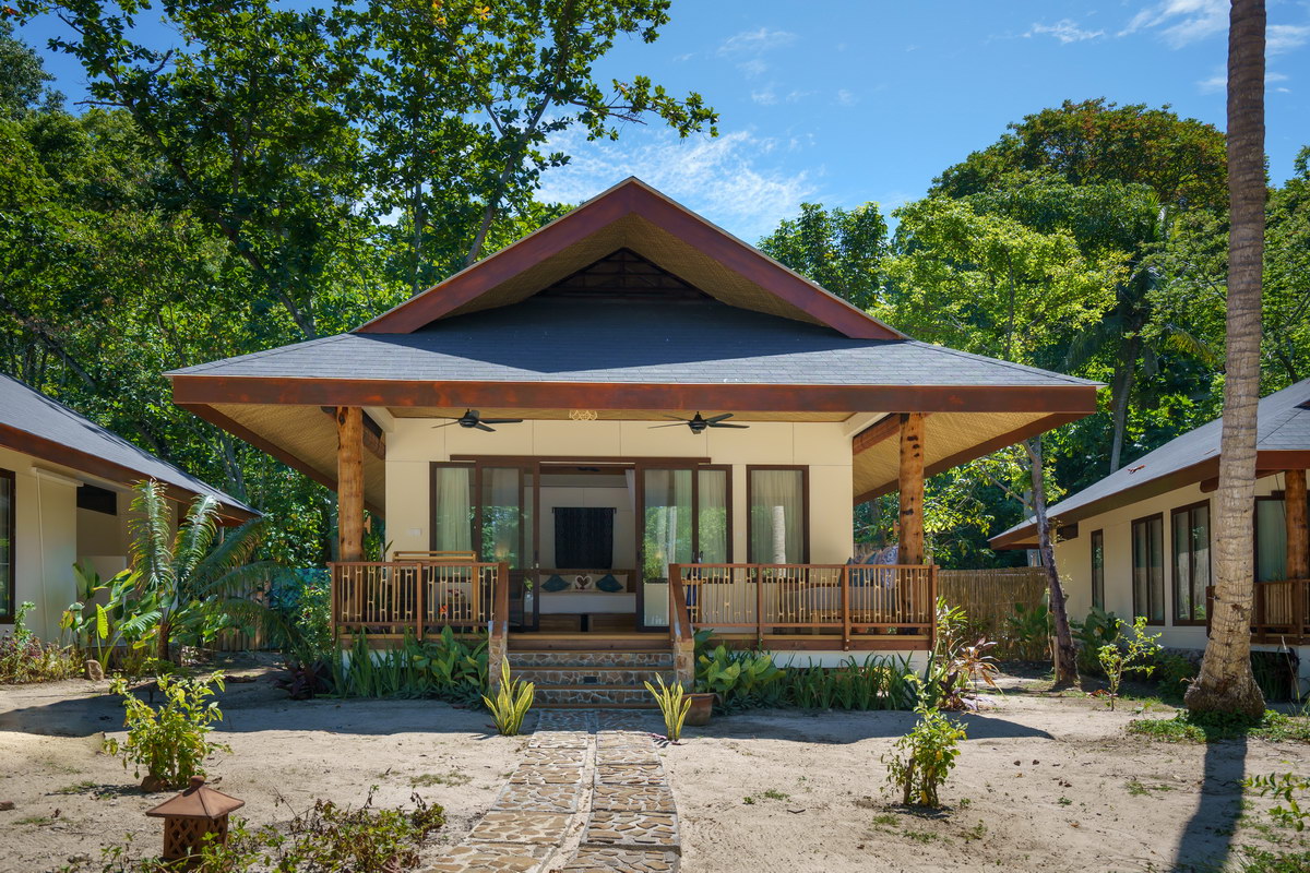 Premium OceanFront Cottage Premium OceanFront Cottage