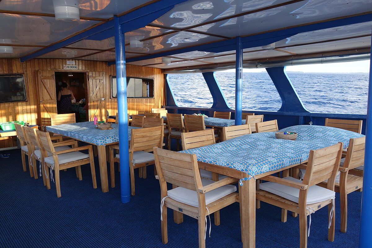 Essen an Deck Essen an Deck