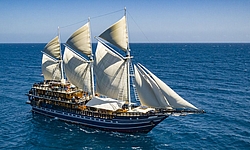 Amira Liveaboard