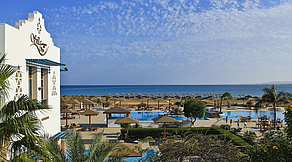 Lahami Bay Beach Resort & Extra Divers