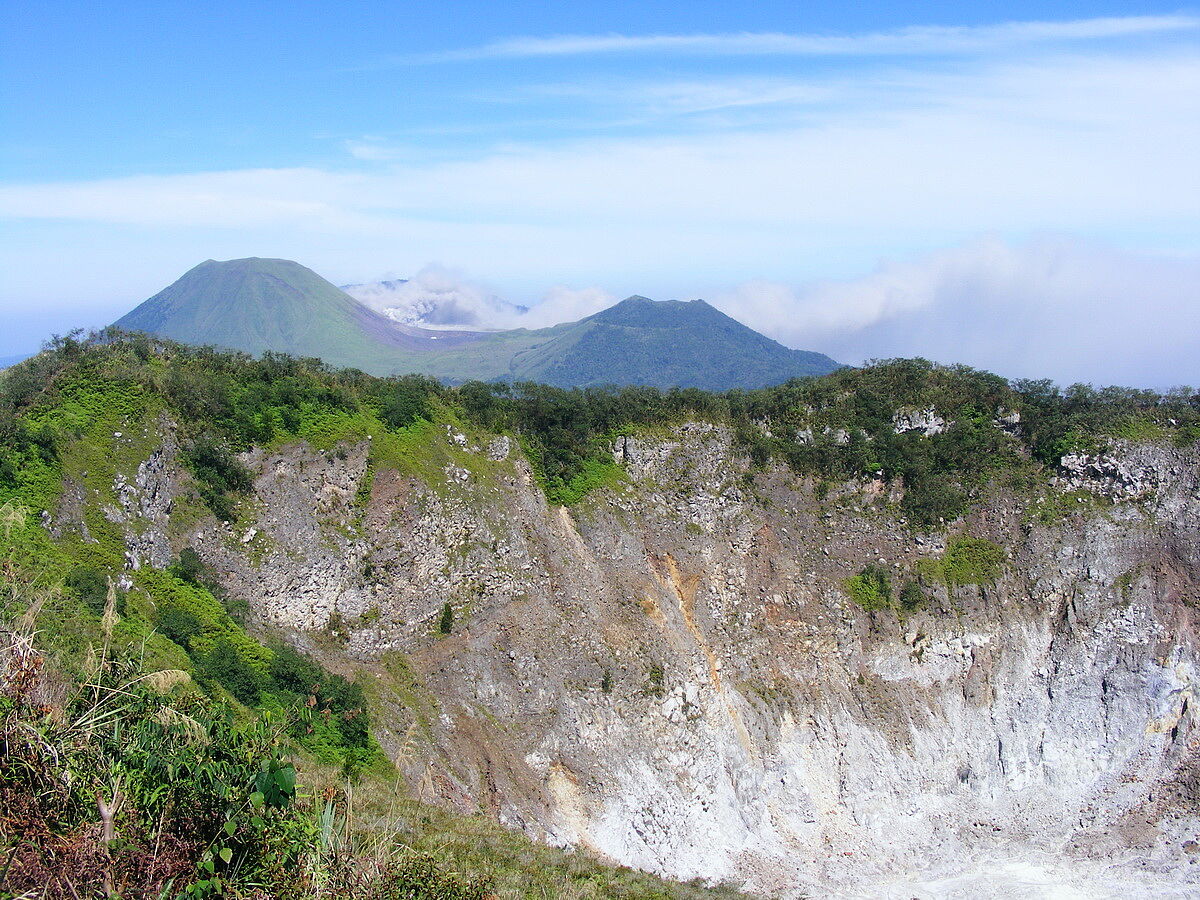 Mt. Mahawu Mt. Mahawu