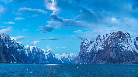 © Robert Wilpernig © Robert Wilpernig