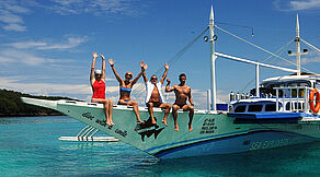 Island Hopping mit den Sea Explorers Island Hopping mit den Sea Explorers